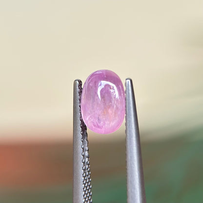 1.96 ct Natural Pink Sapphire Viet Nam. Cacbochon Cut. No treatment.