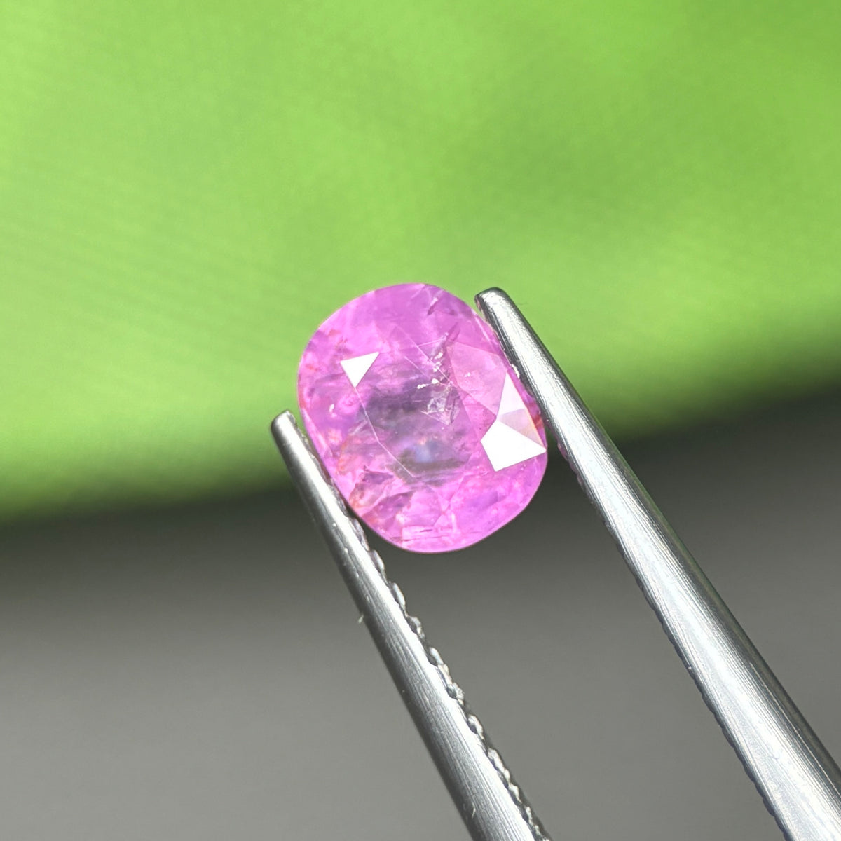 0,79ct Natural Pink Milky Sapphire Vietnam. Cushion Shape. No Treatment Milky Sapphire Luc Yen.