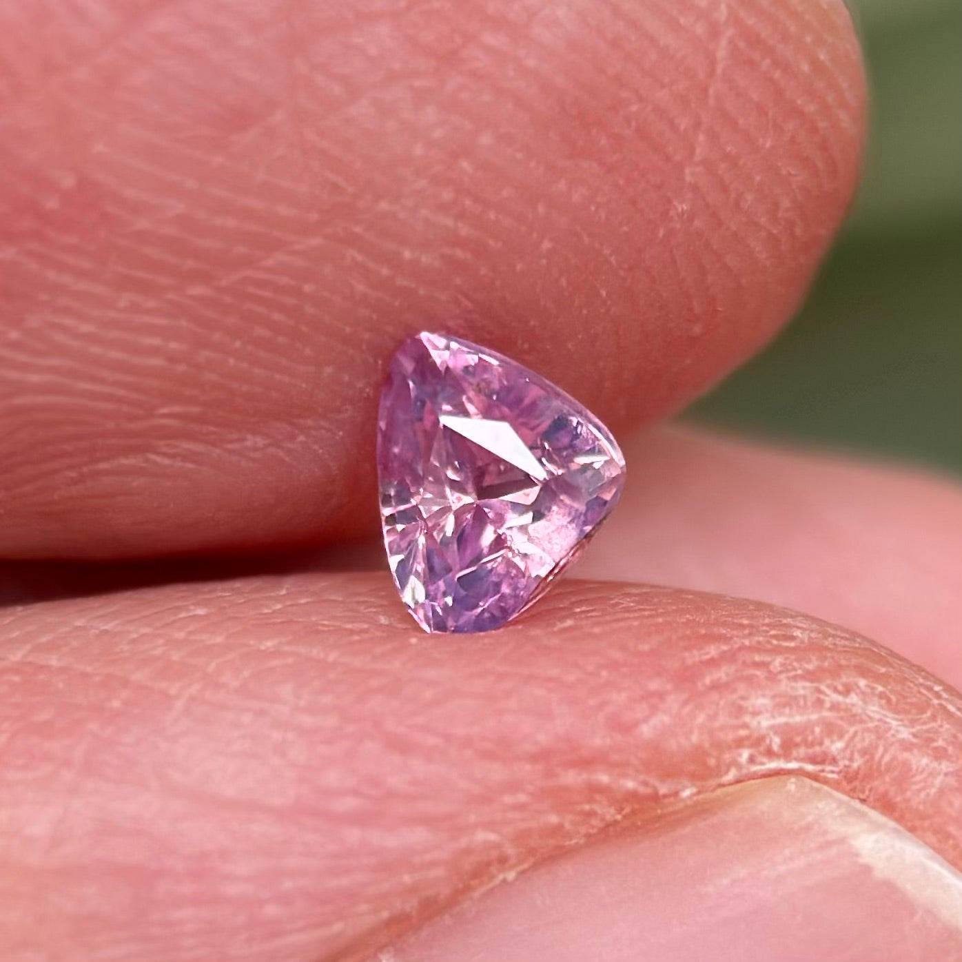 0.41 ct Natural Pink Sapphire Vietnam. Triangle Shape. No Treatment.