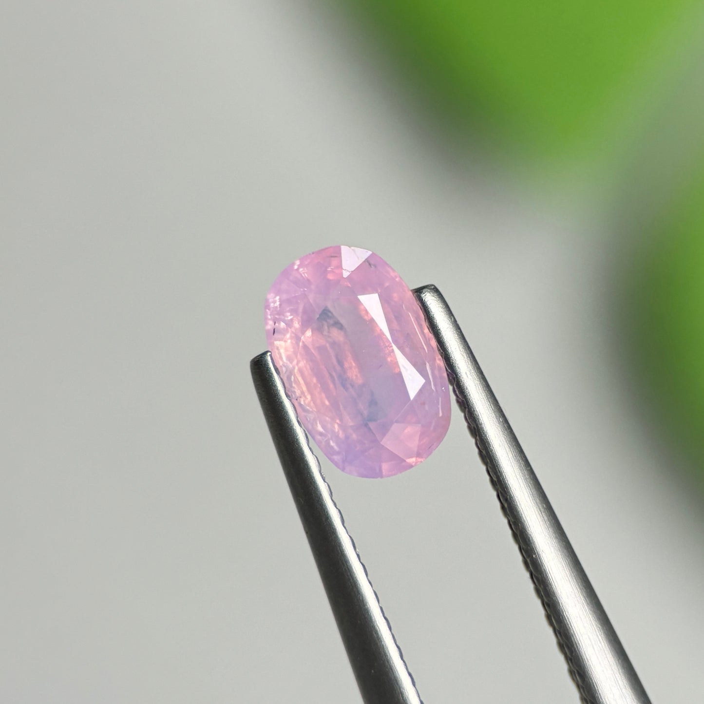 1.01ct Natural Pink Milky Sapphire Vietnam. Oval Shape.