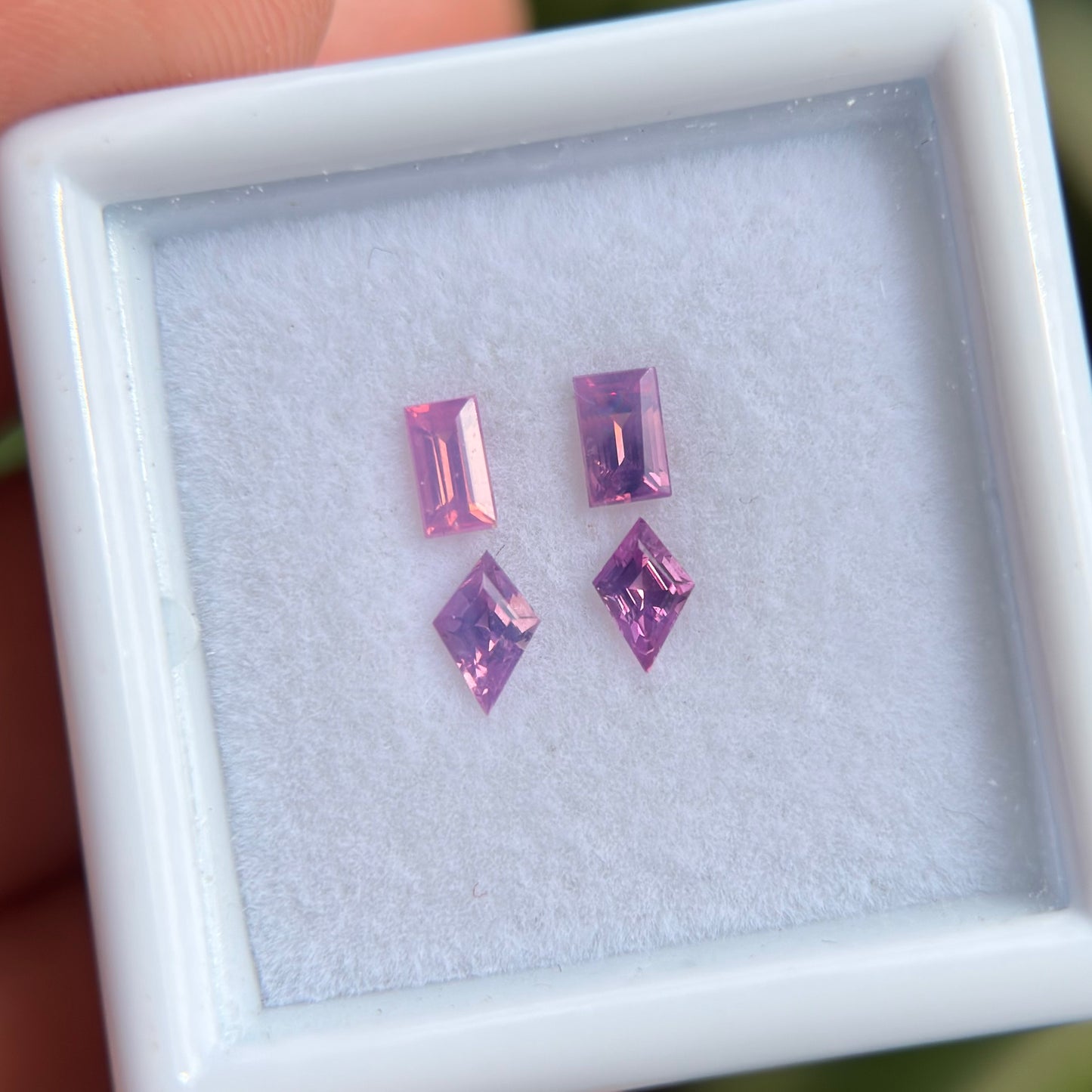 0.62 ct /4Pcs Natural Pink  Milky Sapphire Viet Nam. No treatment.