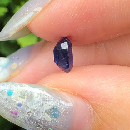 0,79ct Natural Blue Sapphire Vietnam. Cushion Shape. No Treatment Sapphire Luc Yen.