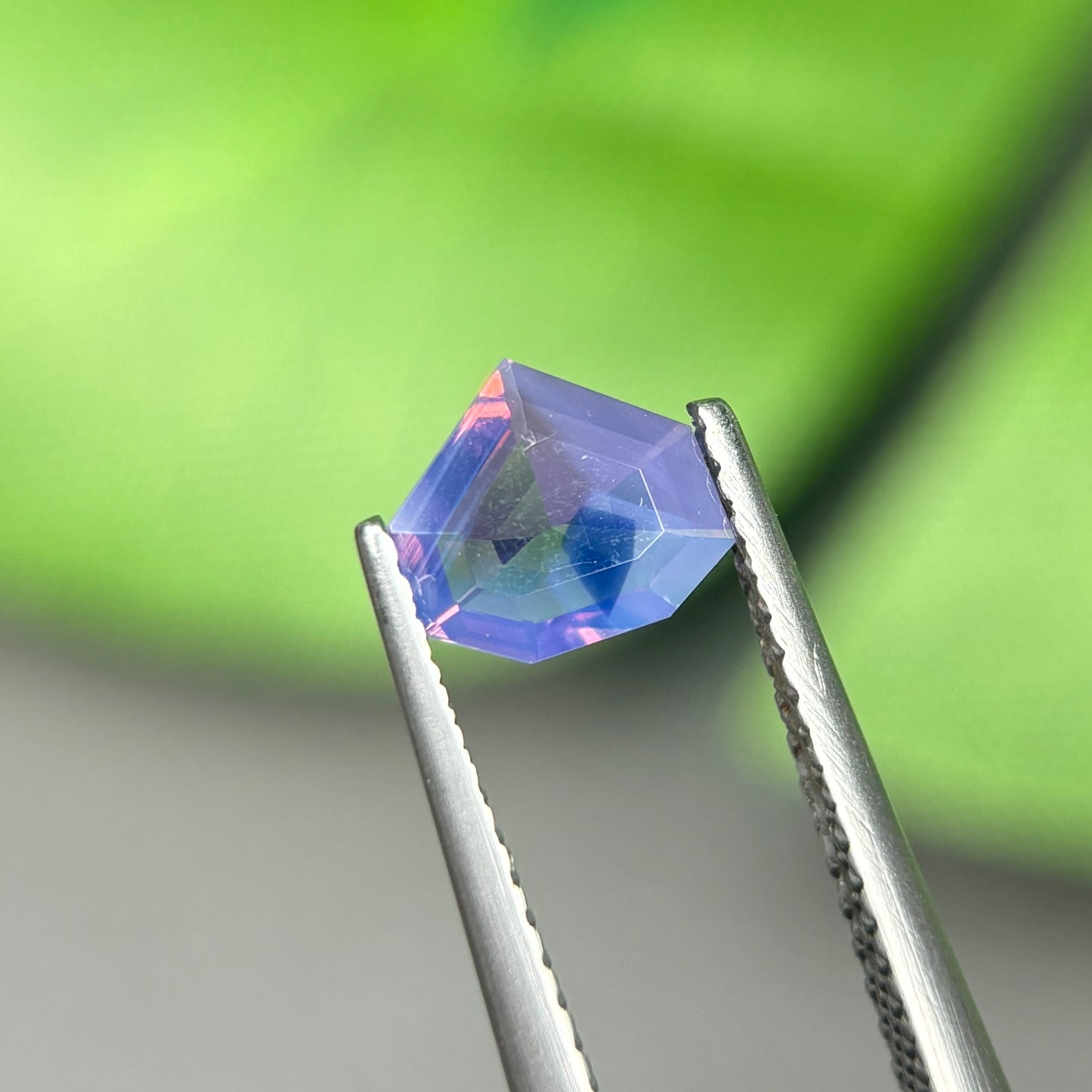 0,60 Natural Pinkish Purple Milky Sapphire Vietnam. Freeform. No Treatment Milky Sapphire Luc Yen.