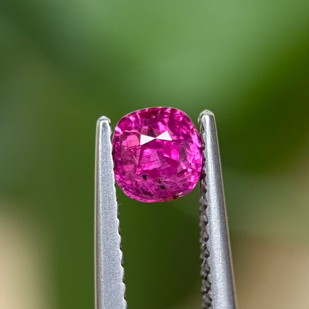 0.80 ct Natural Pink Sapphire Viet Nam. Cushion Shape. No treatment.
