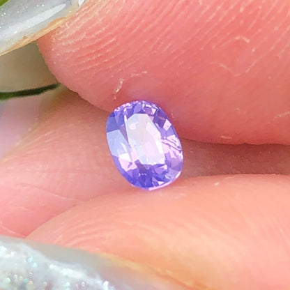 0,40ct Natural Purple Sapphire Vietnam. Cushion Shape. No Treatment Sapphire Luc Yen.