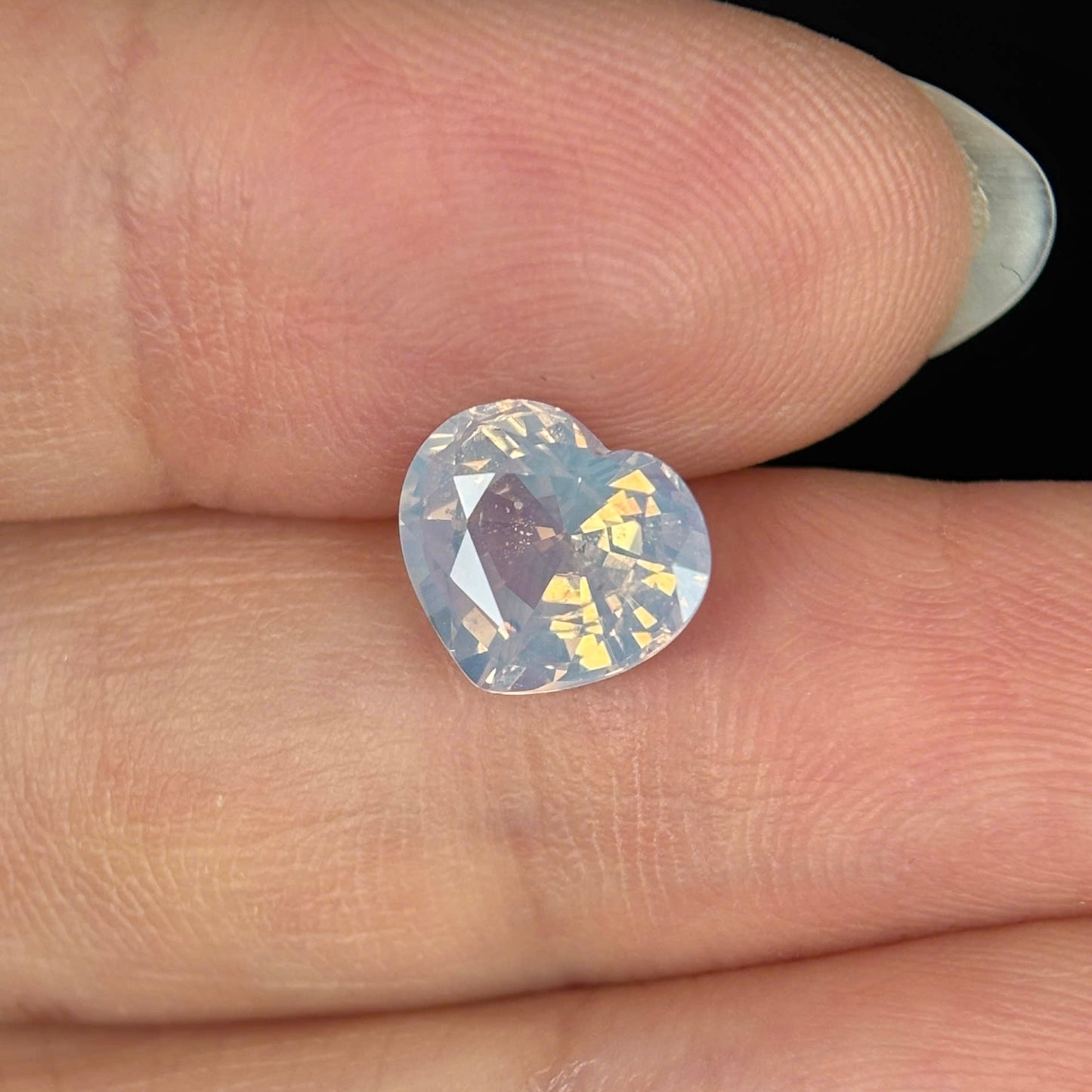 2.20ct Natural Milky White Sapphire Vietnam SELECTED 💰: 3,xxx USD