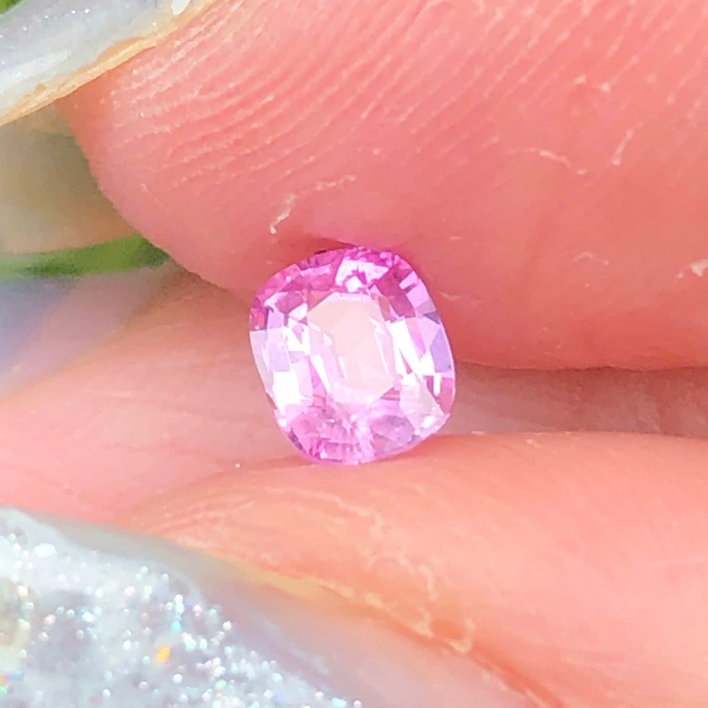 0,34ct Natural Pink Sapphire Vietnam. Cushion Shape. No Treatment Sapphire Luc Yen.