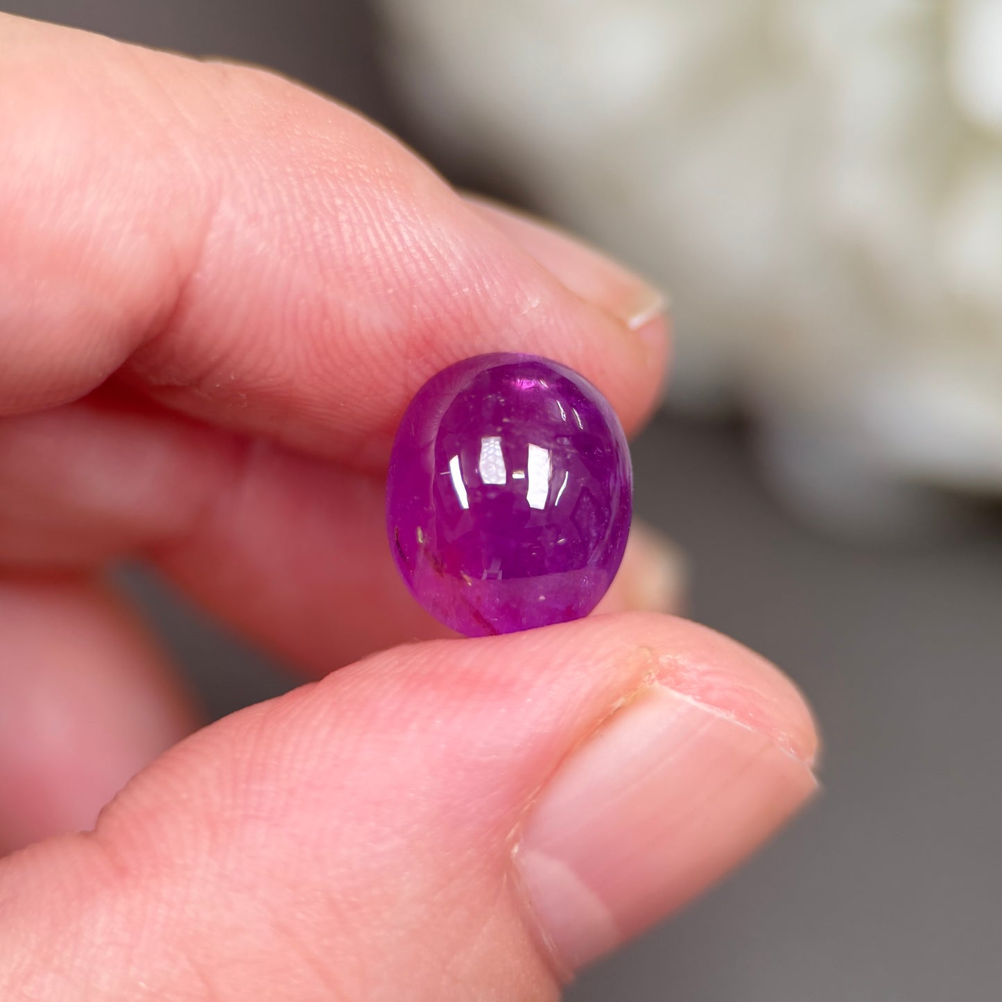6,36ct Natural Purple Cacbochon Sapphire Viet Nam. No Treatment Sapphire Luc Yen.