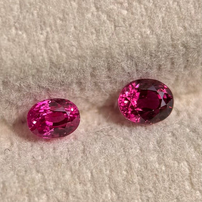 0.72 ct/ 2Pcs Natural Ruby Viet Nam. Cushion Shape. No treatment.