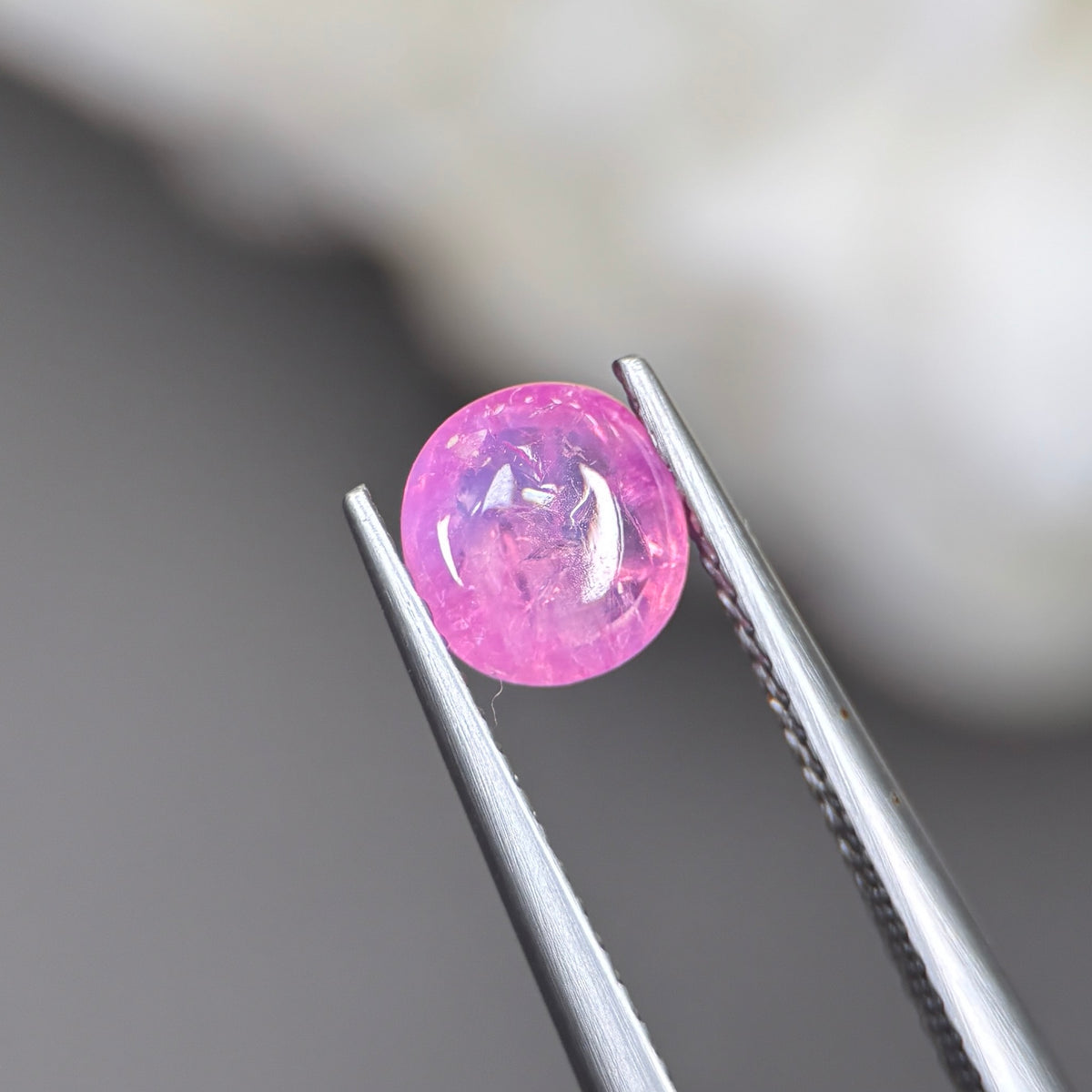 1,79ct Natural Pink Cacbochon Sapphire Viet Nam. No Treatment Sapphire Luc Yen.