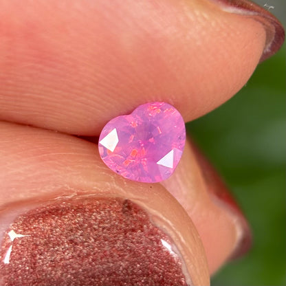 0.60 ct Natural Pink Milky Sapphire Vietnam. Heart Shape. No Treatment.