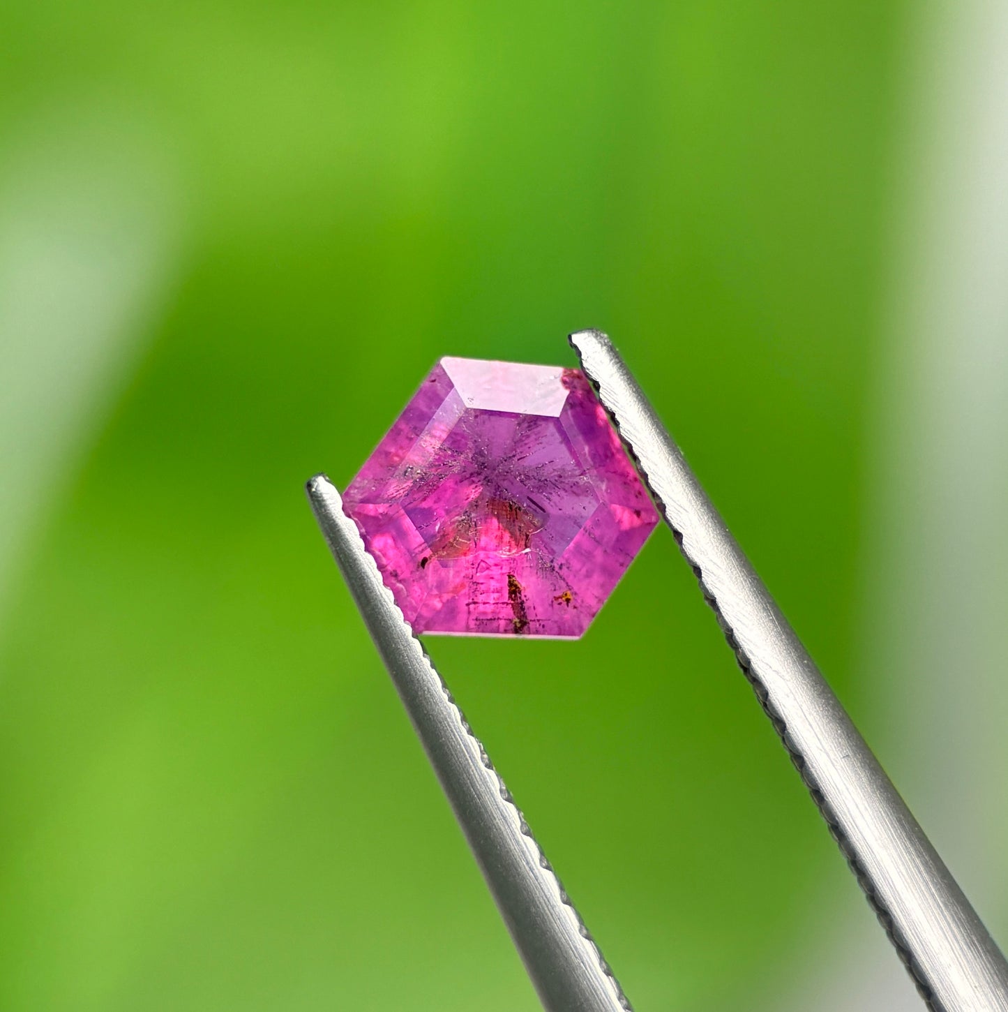 1,16ct Natural Pink Milky Sapphire Vietnam. Freeform. No Treatment Milky Sapphire Luc Yen.