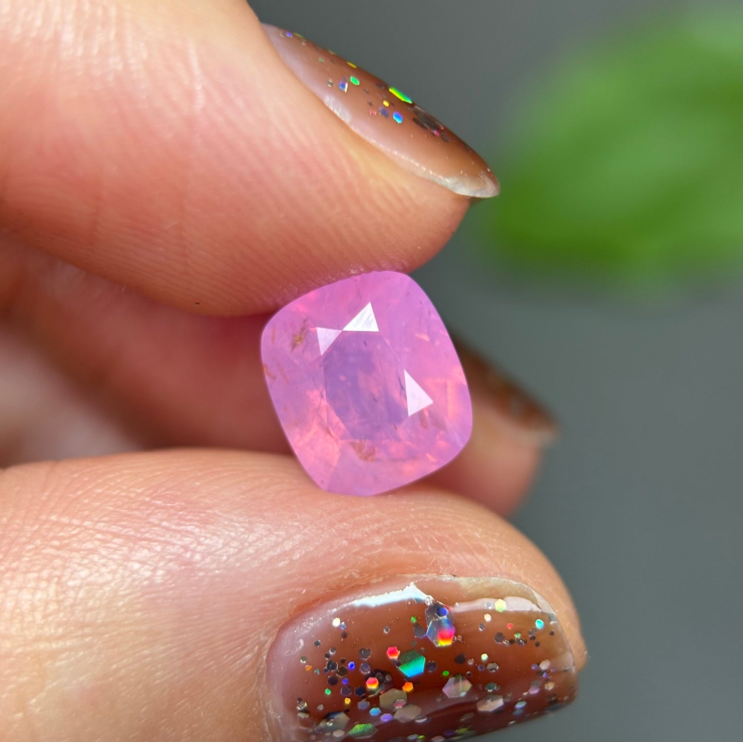 2.63ct Natural Milky Sapphire Viet Nam.