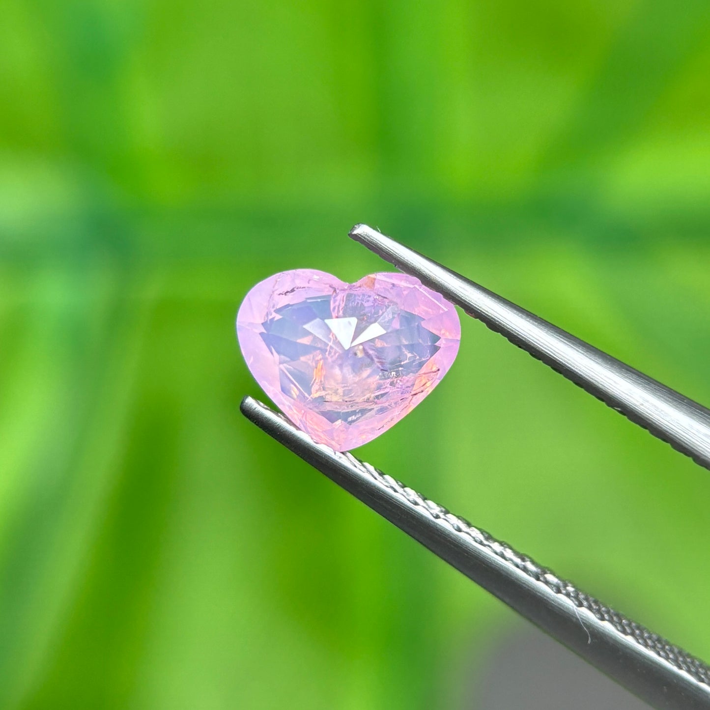 1,12ct Natural Pink Milky Sapphire Vietnam. Heart Shape. No Treatment Milky Sapphire Luc Yen.