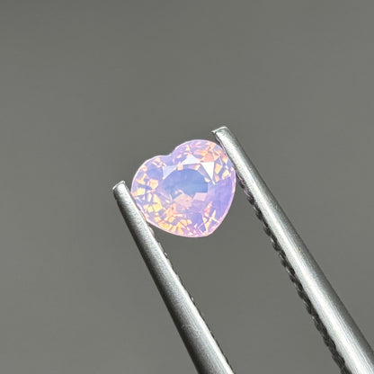 0,57ct Natural Light Pink Milky Sapphire Vietnam. Heart Shape. No Treatment Milky Sapphire Luc Yen.