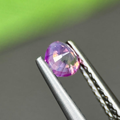 0,41ct Natural Pink Milky Sapphire Vietnam. Trilliant Shape. No Treatment Milky Sapphire Luc Yen.