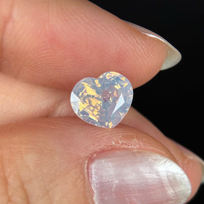 2.20ct Natural Milky White Sapphire Vietnam SELECTED 💰: 3,xxx USD