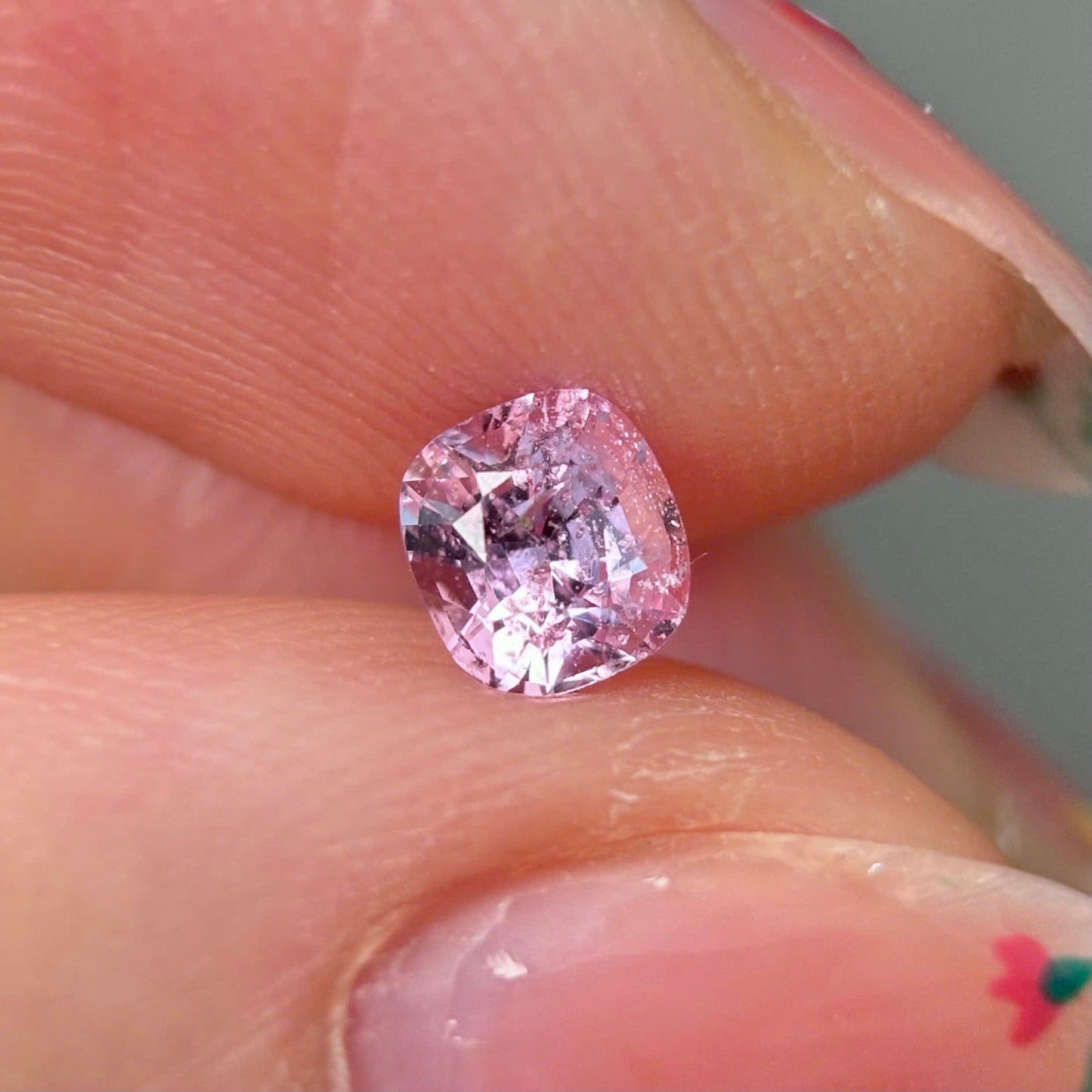 0.55ct Natural Pink Spinel Vietnam