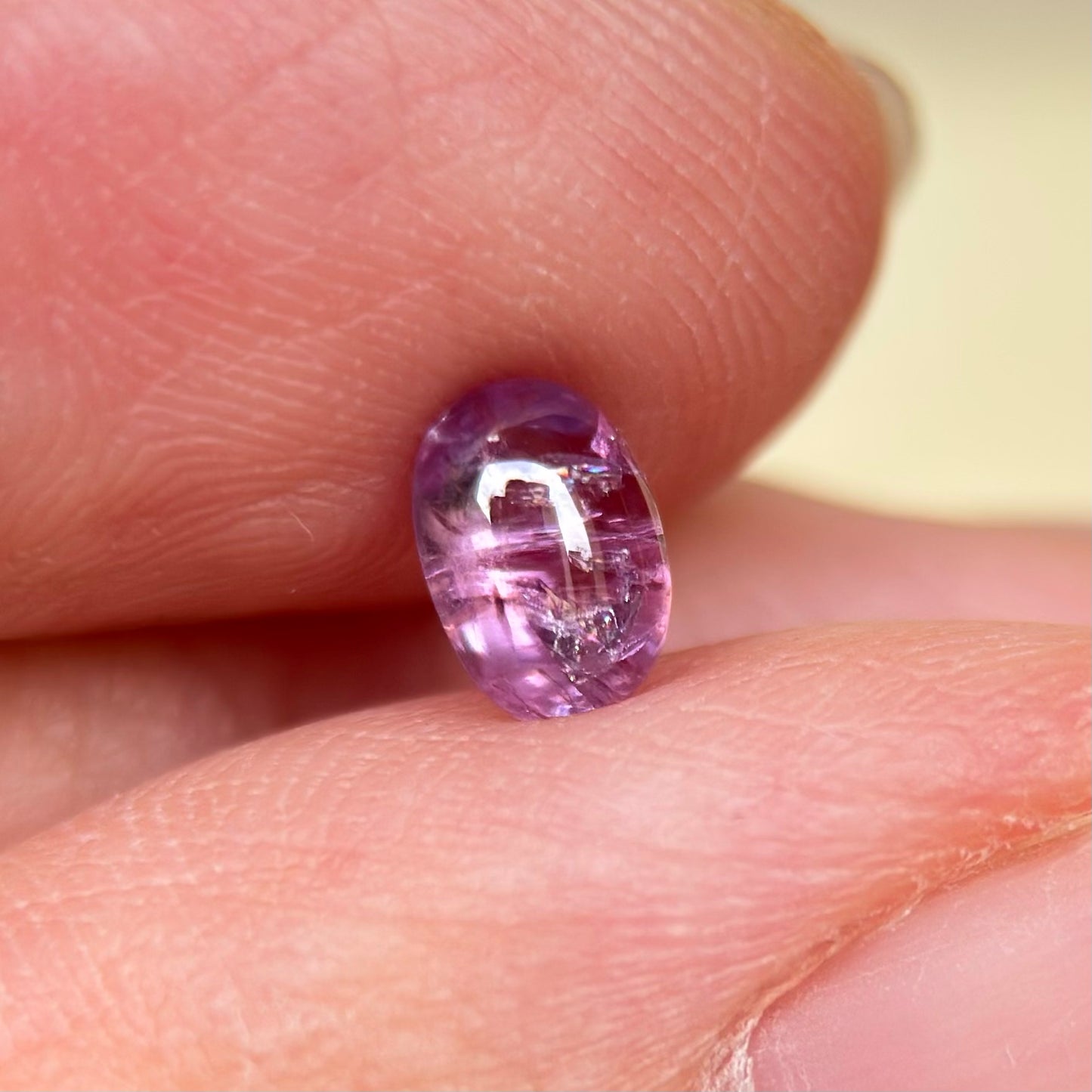 0.88 ct Natural Purple Sapphire Viet Nam. Cacbochon Cut. No treatment.