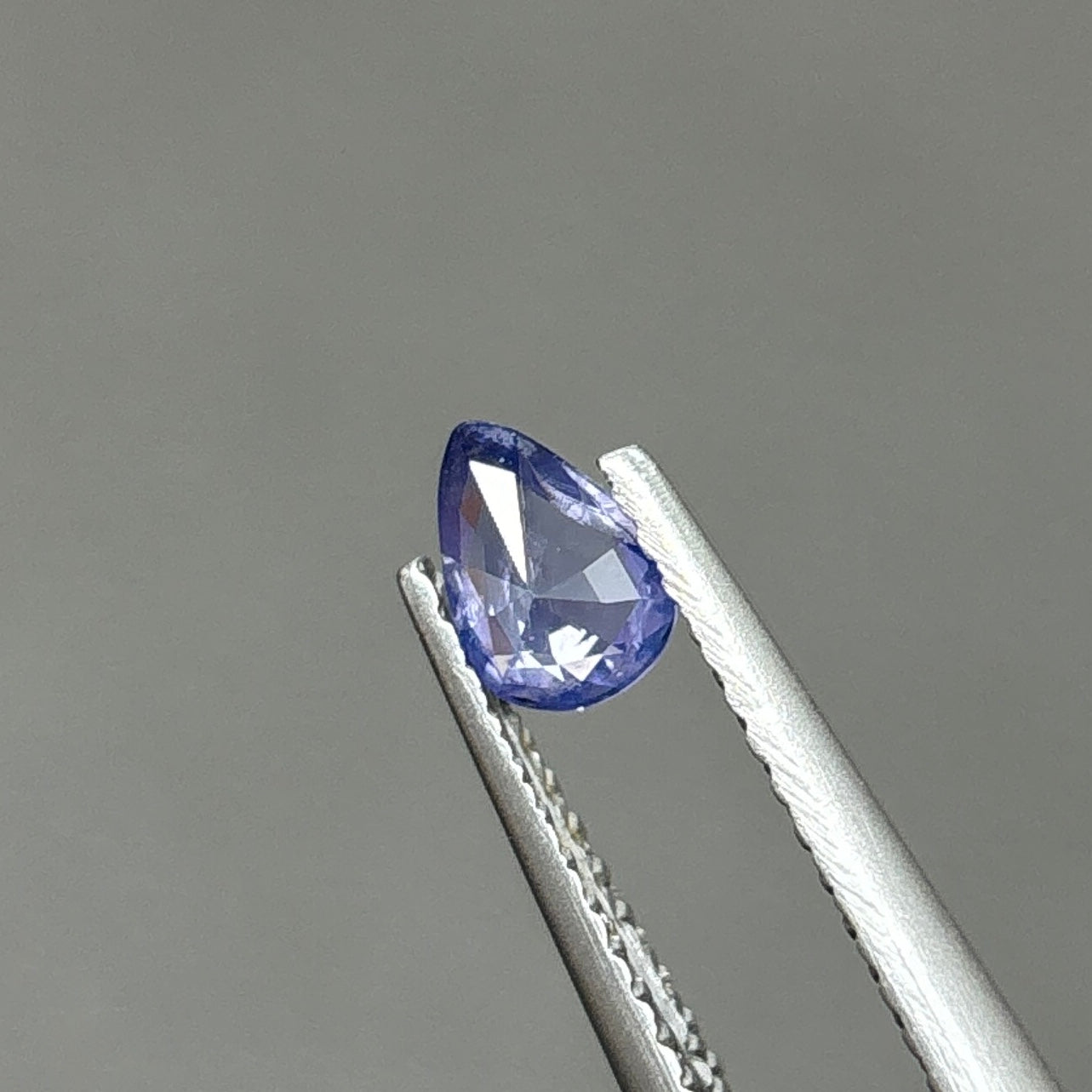 0,33ct Natural Blue Sapphire Vietnam. Pear Shape. No Treatment Sapphire Luc Yen.