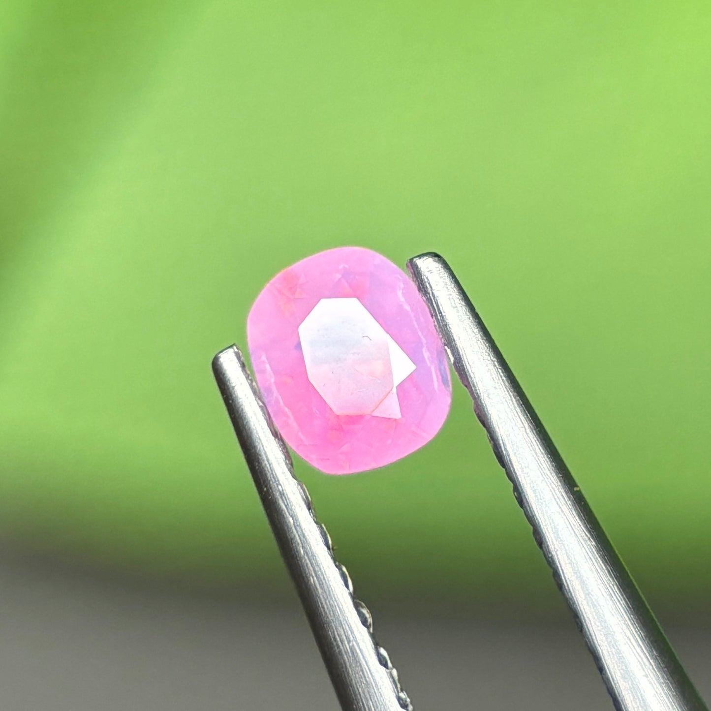 0,32ct Natural Pink Milky Sapphire Vietnam. Cushion Shape. No Treatment Milky Sapphire Luc Yen.