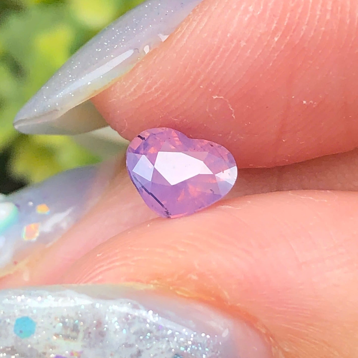 0,74ct Natural Pinkish Purple Milky Sapphire Vietnam. Heart Shape. No Treatment Milky Sapphire Luc Yen.