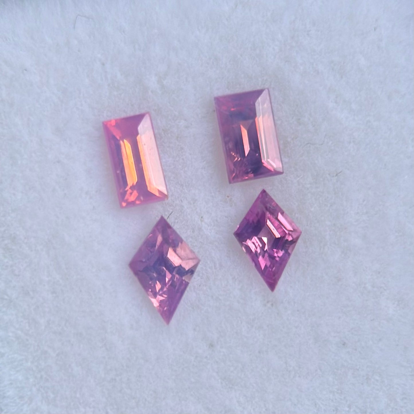 0.62 ct /4Pcs Natural Pink  Milky Sapphire Viet Nam. No treatment.