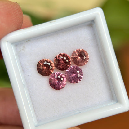 2,51 ct/ 5 Pcs Natural Mix Color Spinel Vietnam. Round Shape.