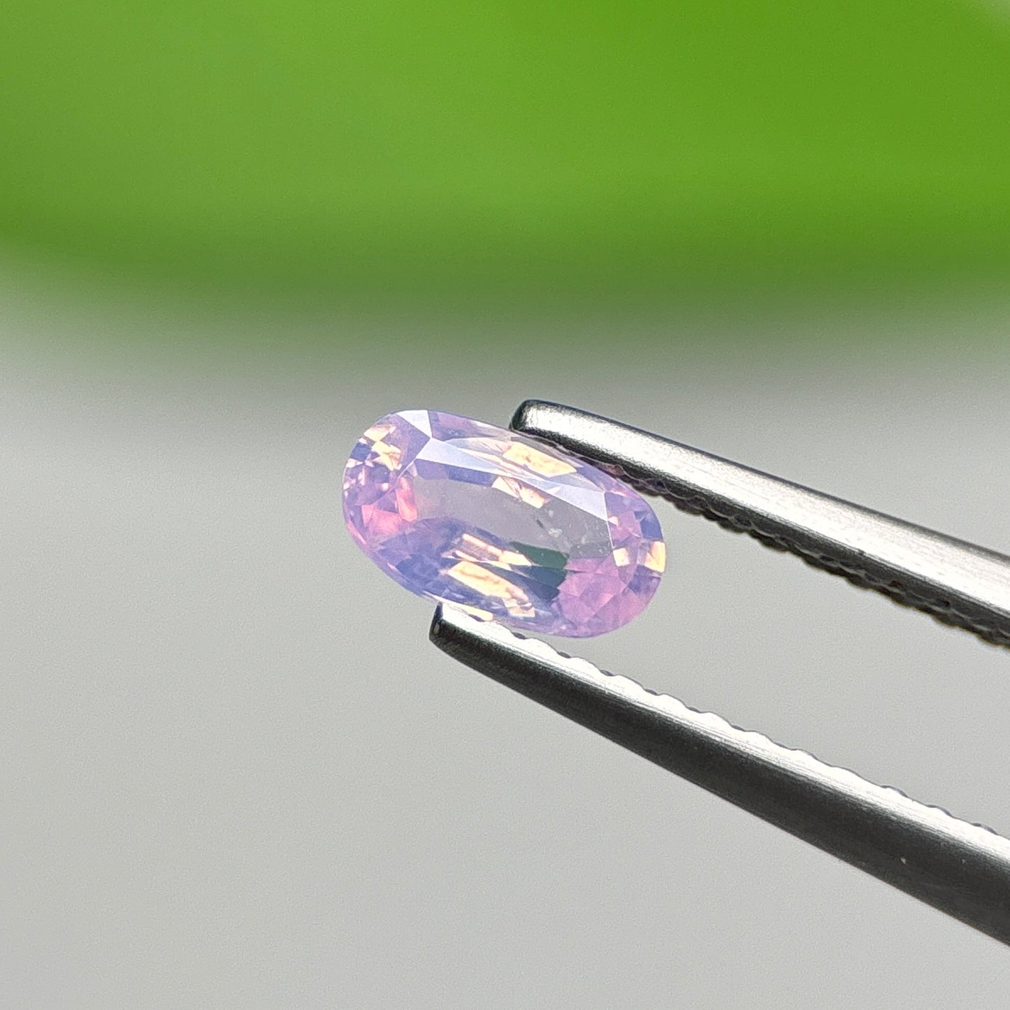 0.45 ct Natural Pink Silky Sapphire Vietnam. Oval Shape