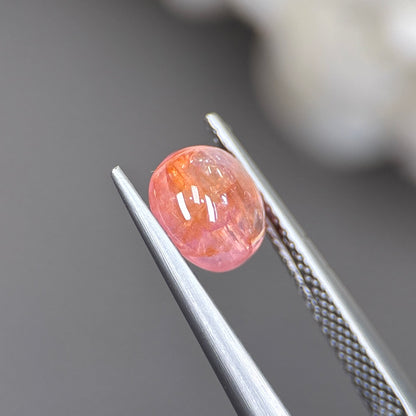 2,61ct Natural Orange Cacbochon Sapphire Viet Nam. No Treatment Sapphire Luc Yen.