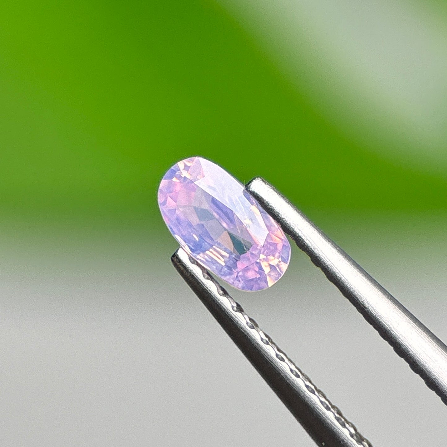 0.45 ct Natural Pink Silky Sapphire Vietnam. Oval Shape
