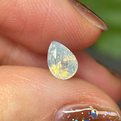 1.06ct Natural White Sapphire Vietnam.