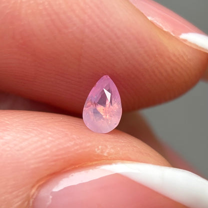 0.26ct Natural Milky Padparadscha Sapphire Vietnam