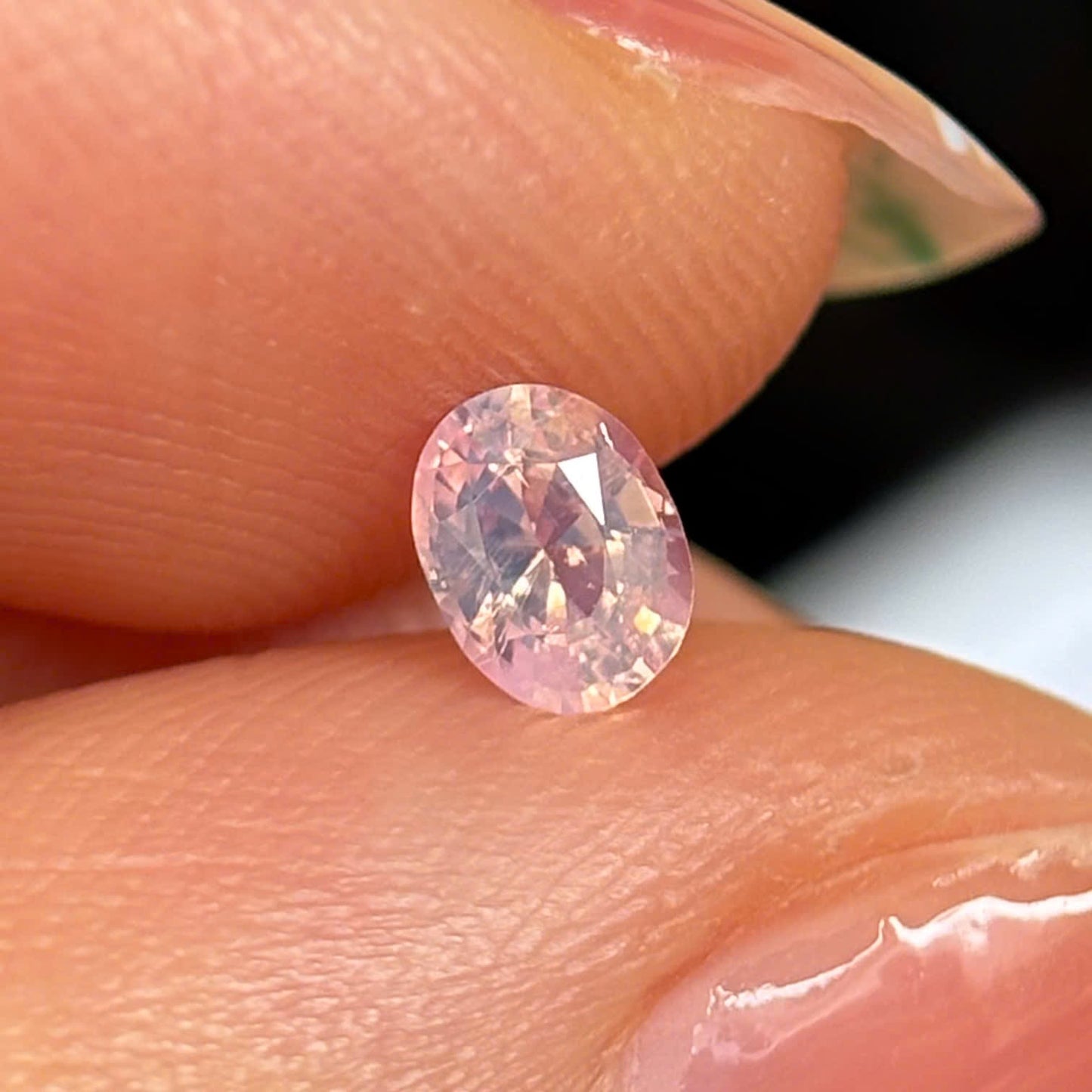 0.37ct Natural White Milky Sapphire Vietnam