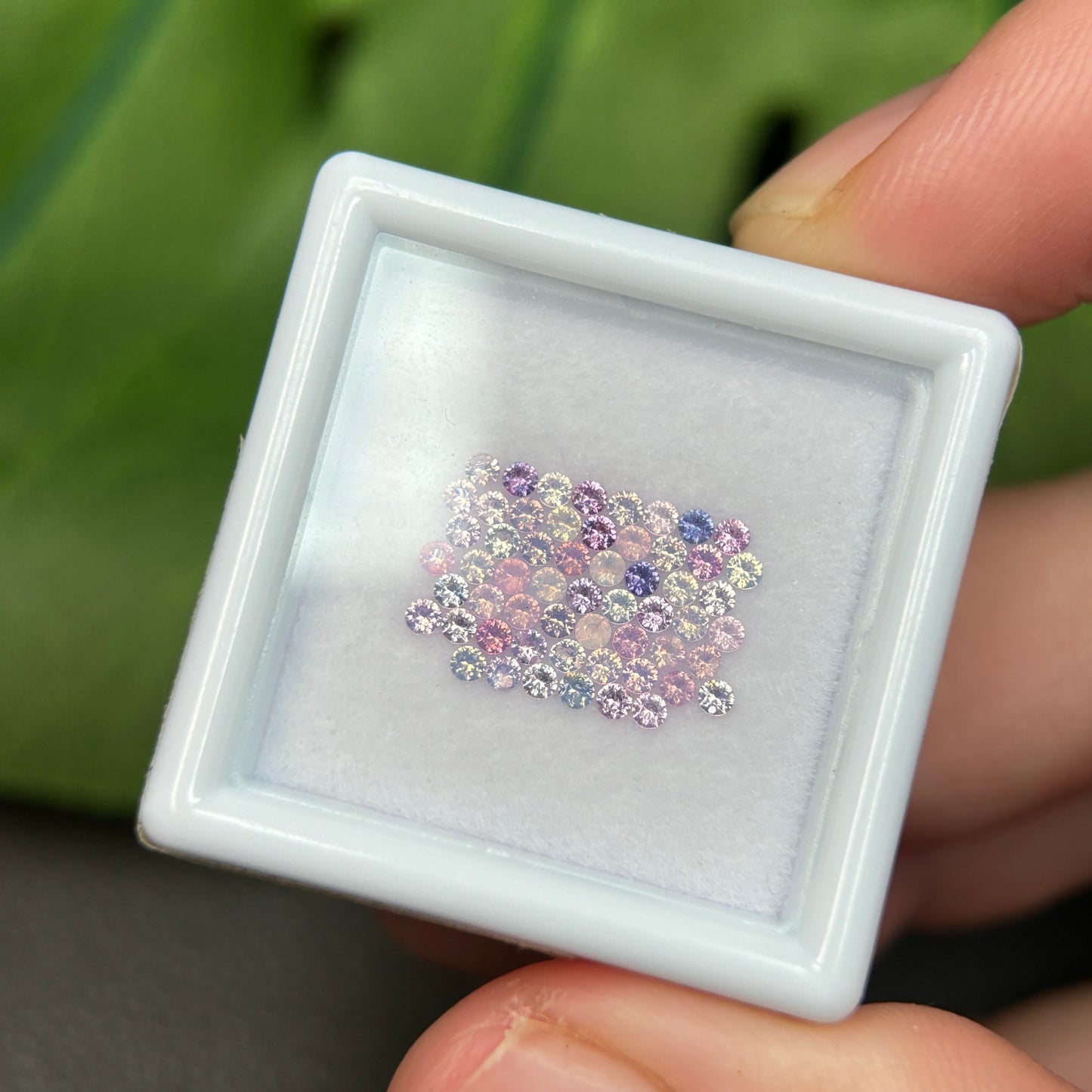 1,0ct/57Pcs Natural Sapphire Vietnam, Round Shape, C1 Quality, No Treatment Sapphire Luc Yen.