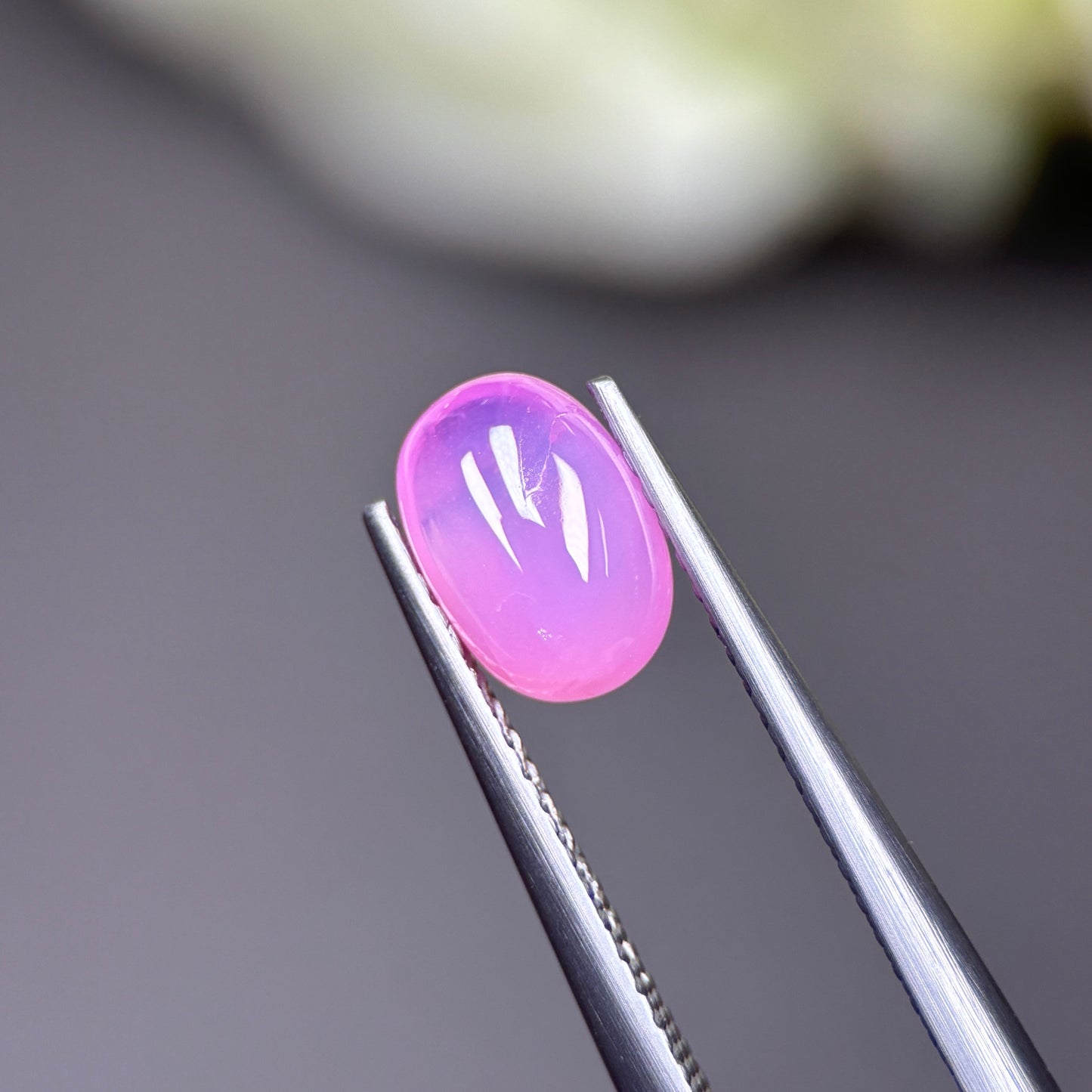 1.70ct Natural Pink Cacbochon Sapphire Viet Nam. No treatment.