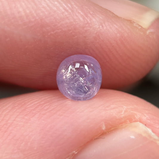 0.67ct Natural Light Purple Cacbochon Sapphire Viet Nam. No Treatment Sapphire Luc Yen.