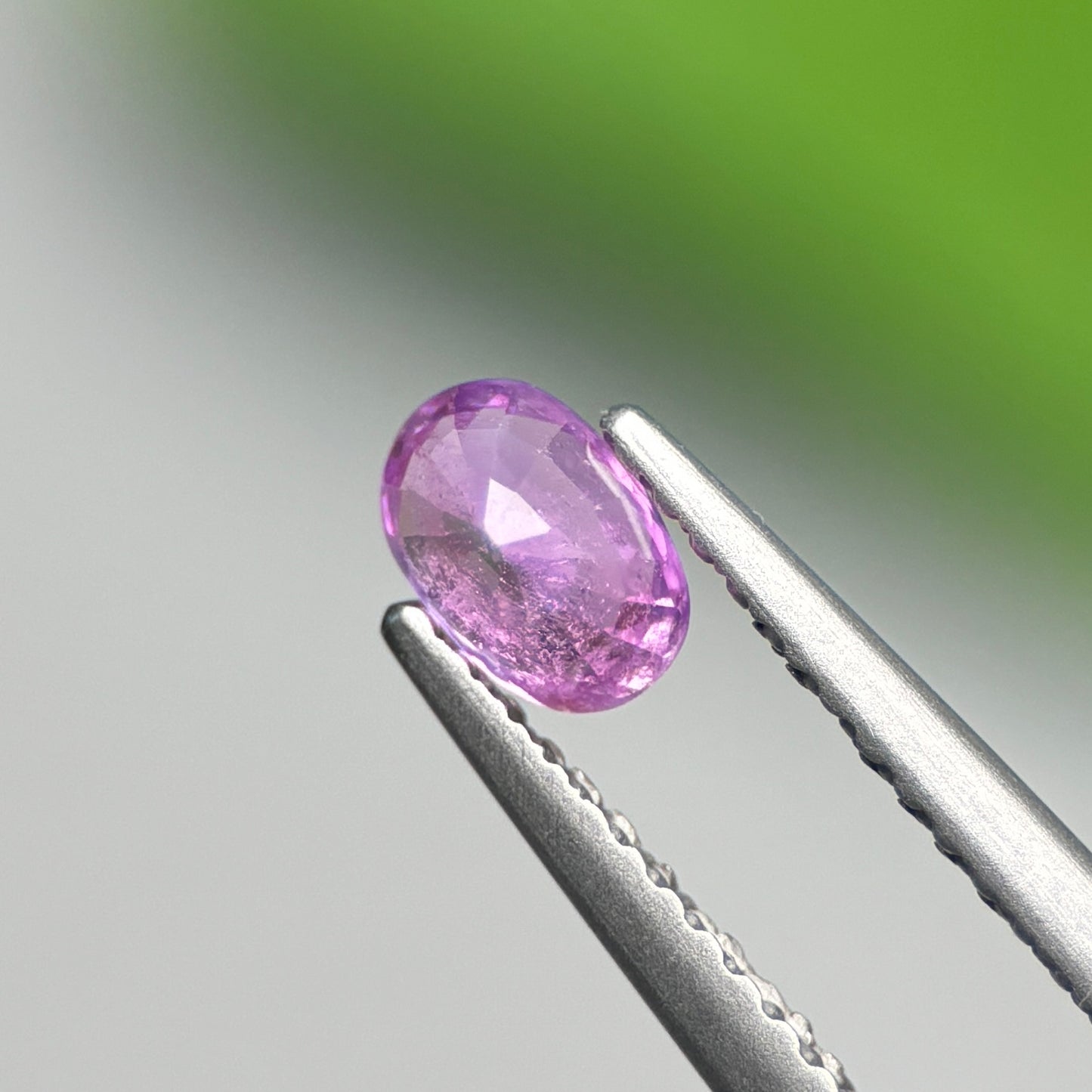 0.55 ct Natural Purple Sapphire Vietnam. Oval Shape.