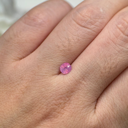 0,61ct Natural Pink Milky Sapphire Vietnam. Cushion Shape. No Treatment Milky Sapphire Luc Yen.