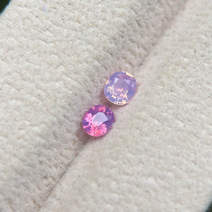 0.56 ct / 2Pcs Natural Pink  Milky Sapphire Viet Nam. Cushion Shape. No treatment.