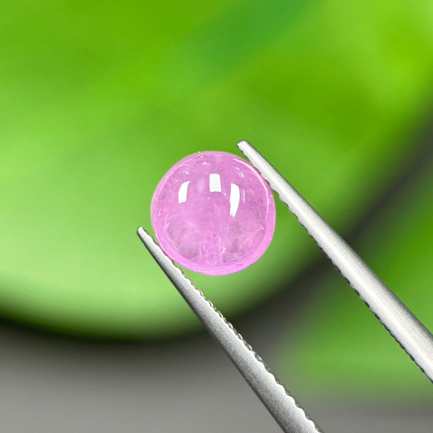 2.24ct Natural Pink Cacbochon Sapphire Viet Nam. No treatment.