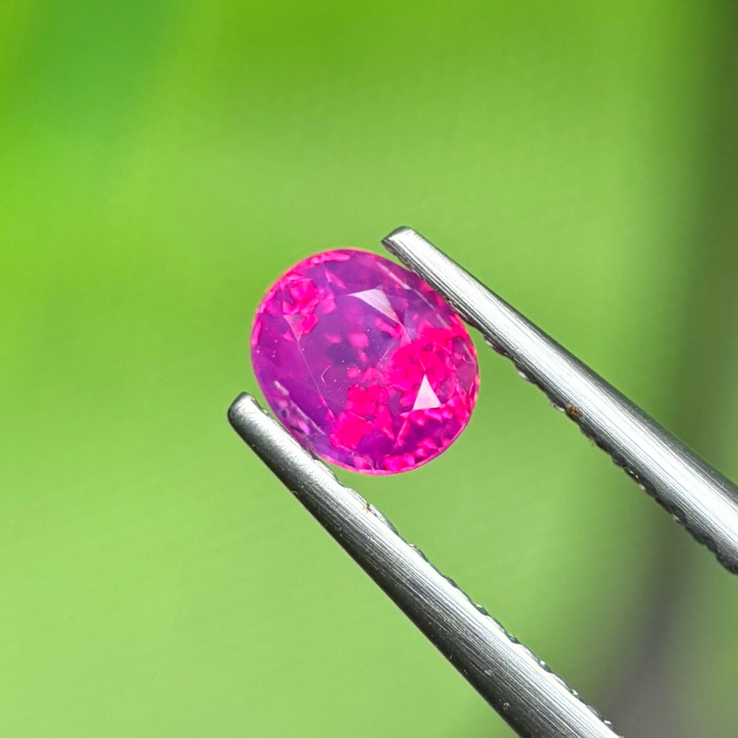0,56ct Natural Pink Milky Sapphire Vietnam. Cushion Shape. No Treatment Milky Sapphire Luc Yen.