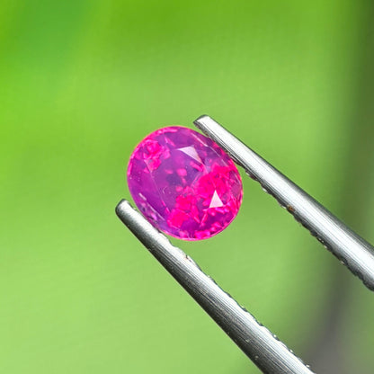 0,56ct Natural Pink Milky Sapphire Vietnam. Cushion Shape. No Treatment Milky Sapphire Luc Yen.