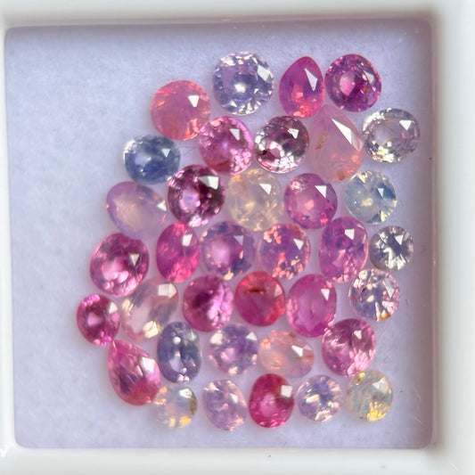 5.06 ct / 36 Pcs Natural Milky Sapphire Viet Nam. No treatment.