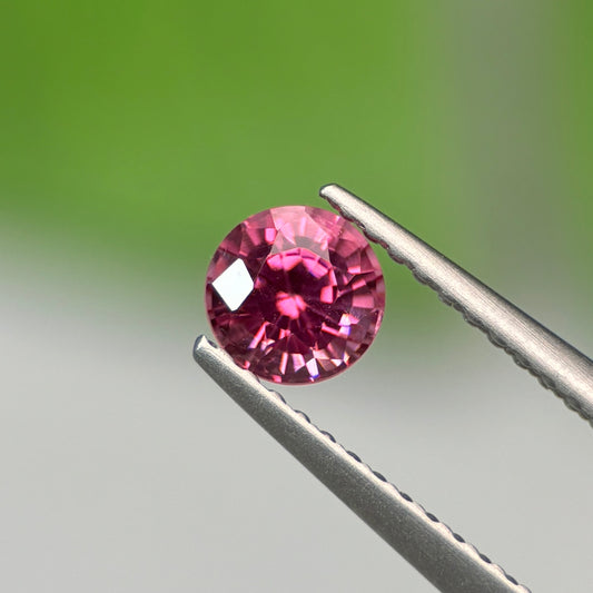 0.59 ct Natural Brownish Pink Spinel Vietnam. Round Shape. No Treatment.