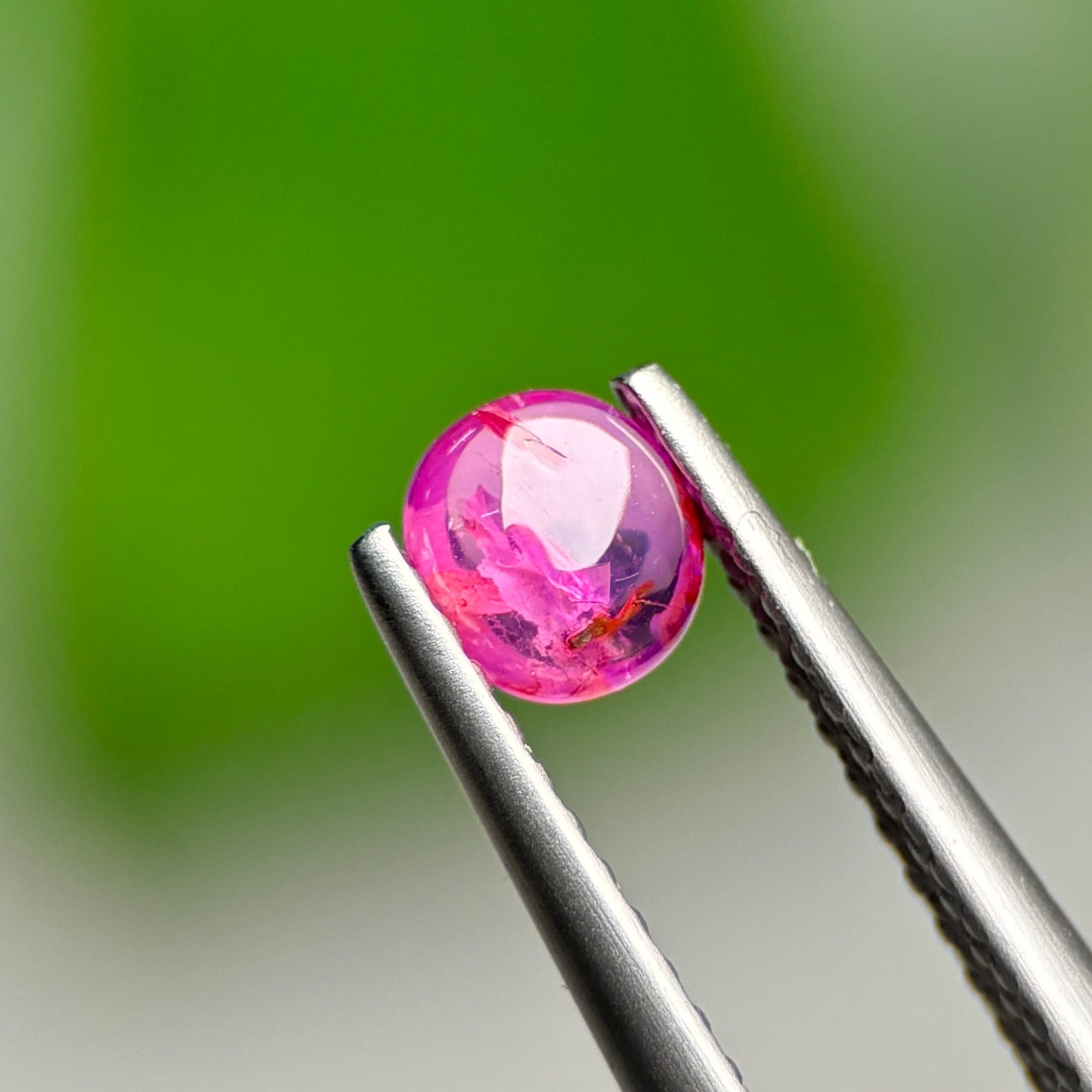 0.42ct Natural Pink Cacbochon Sapphire Viet Nam. No treatment Sapphire Luc Yen.