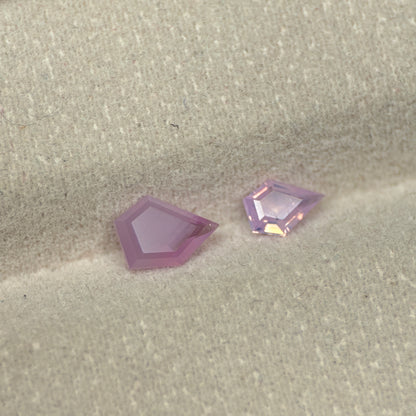 1,23ct/ 2Pcs Natural Pink Milky Sapphire Vietnam. Freeform. No Treatment Milky Sapphire Luc Yen.