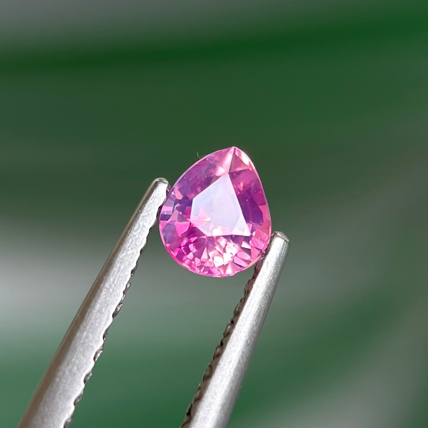 0.44 ct Natural Pink Sapphire Vietnam. Pear Shape. No treatment