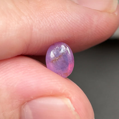 1,56ct Natural Pink Milky Cacbochon Sapphire Viet Nam. No Treatment Sapphire Luc Yen.