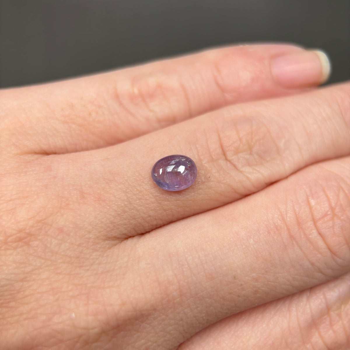 1,39ct Natural Light Purple Cacbochon Sapphire Viet Nam. No Treatment Sapphire Luc Yen.